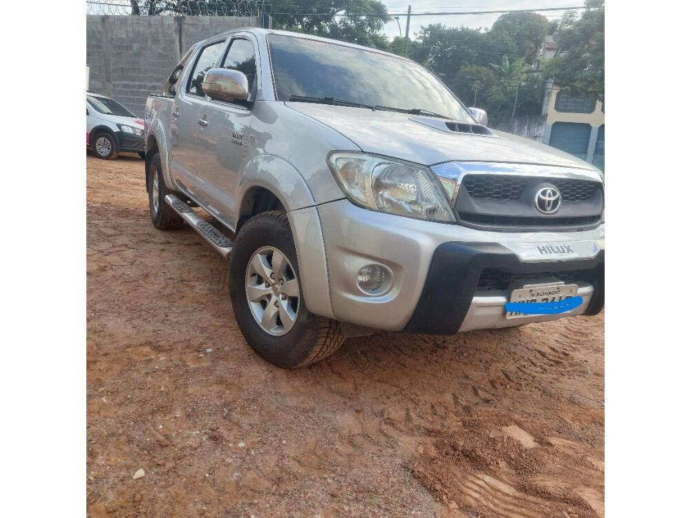 Toyota Hilux CD