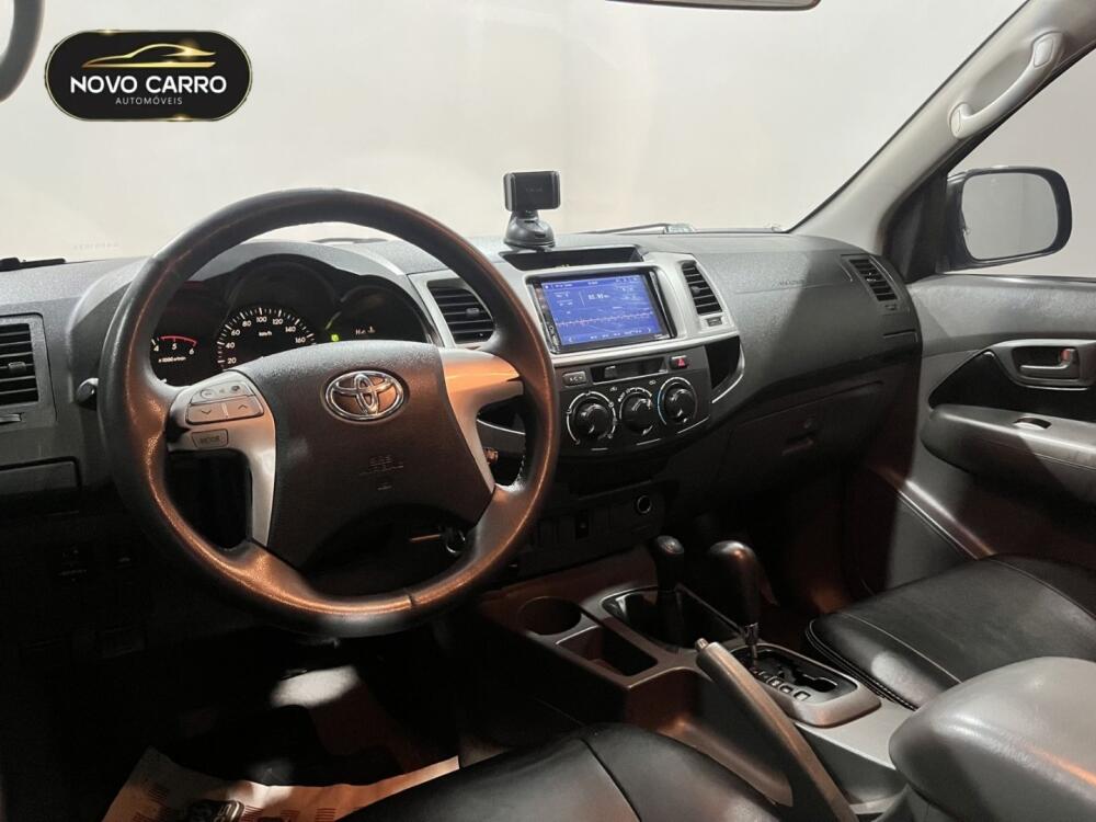 Toyota Hilux CD
