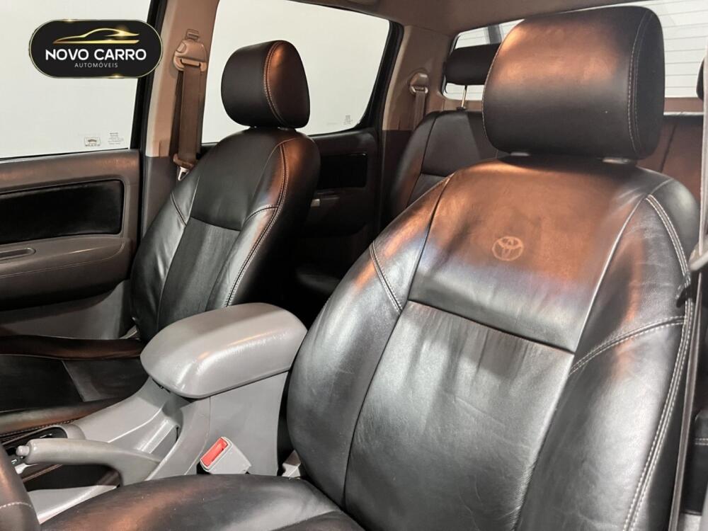 Toyota Hilux CD