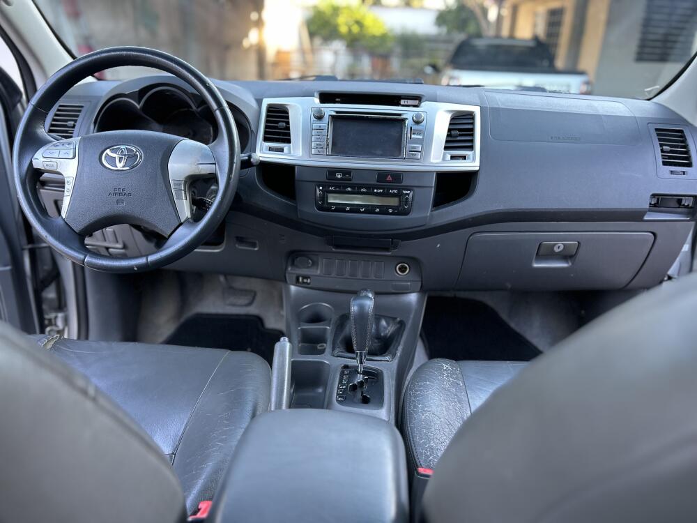Toyota Hilux CD