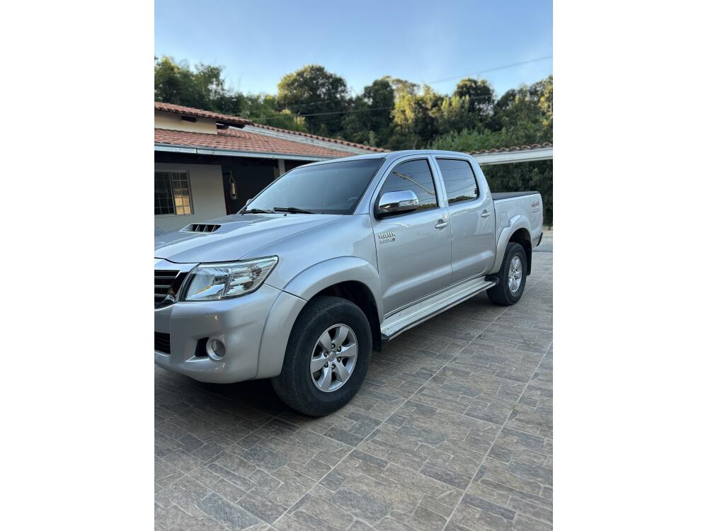 Toyota Hilux CD