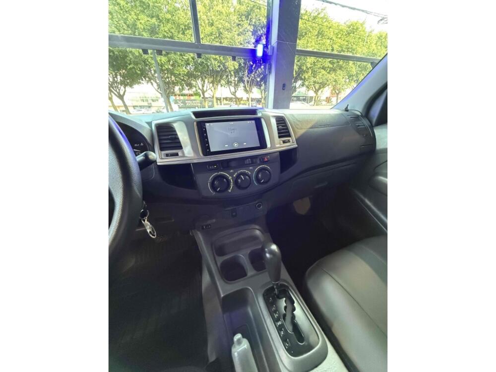 Toyota Hilux CD