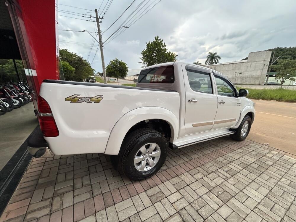 Toyota Hilux CD