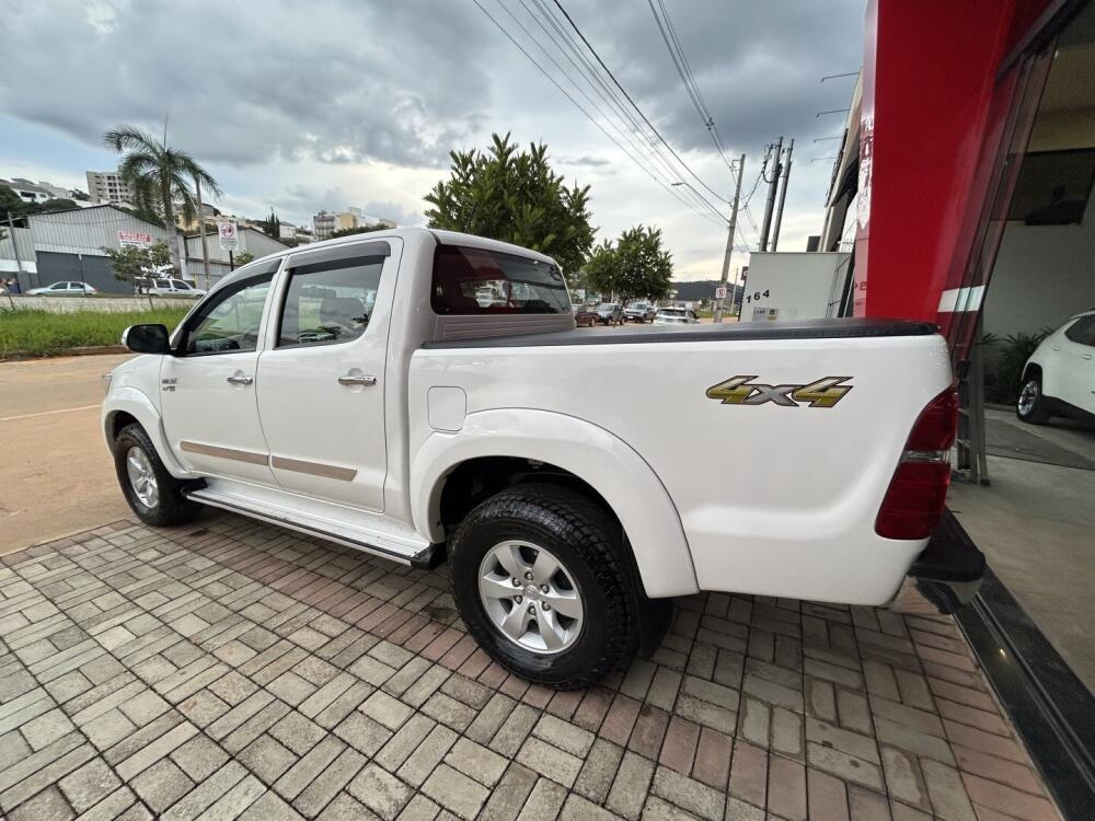 Toyota Hilux CD