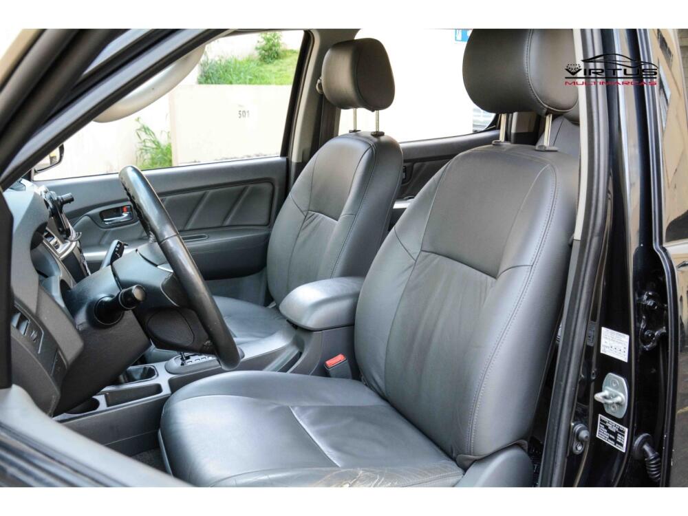 Toyota Hilux CD
