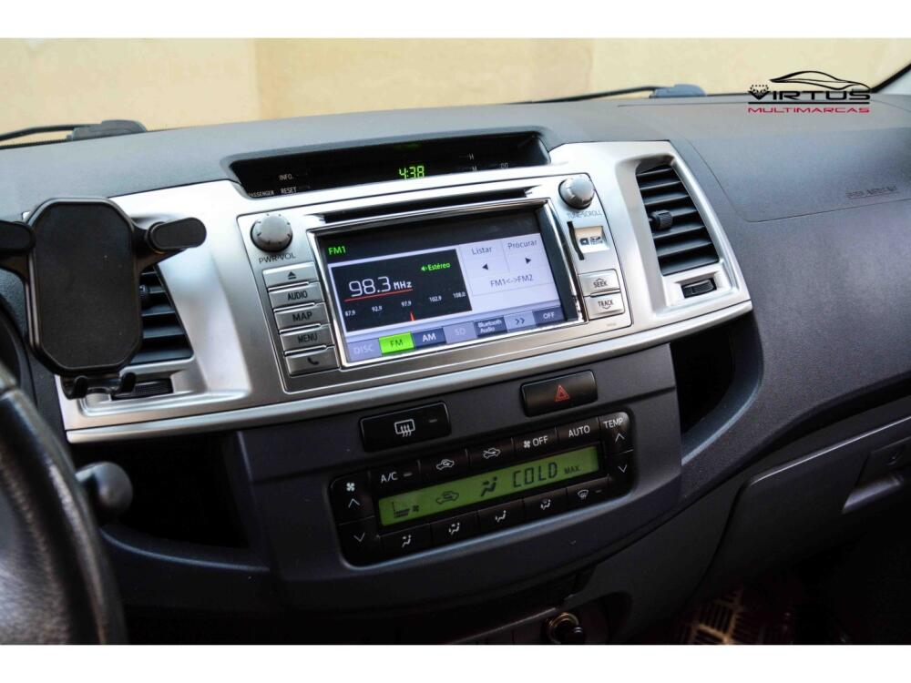 Toyota Hilux CD