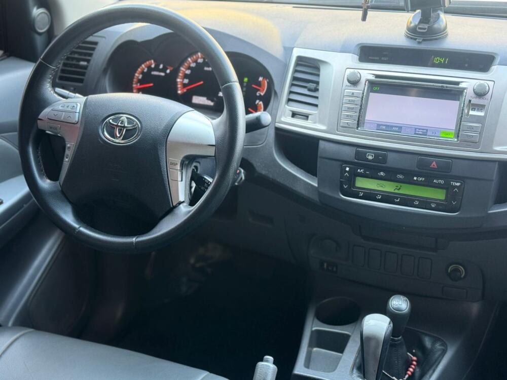 Toyota Hilux CD