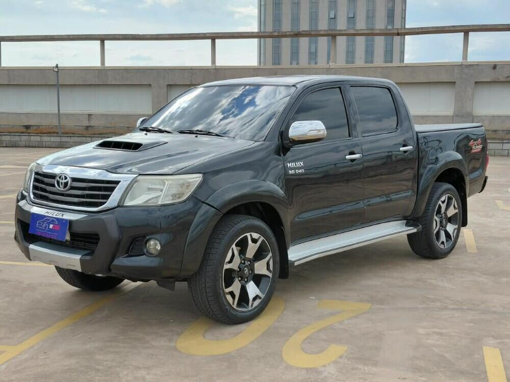 Toyota Hilux 2.7 SRV 2012