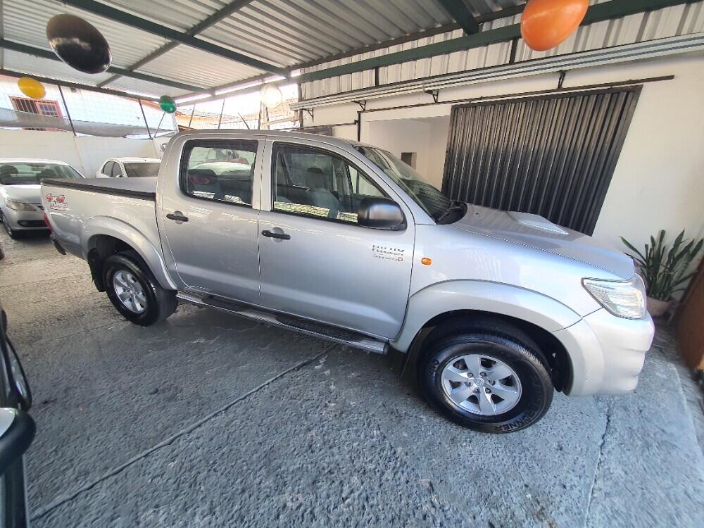 Toyota Hilux CD
