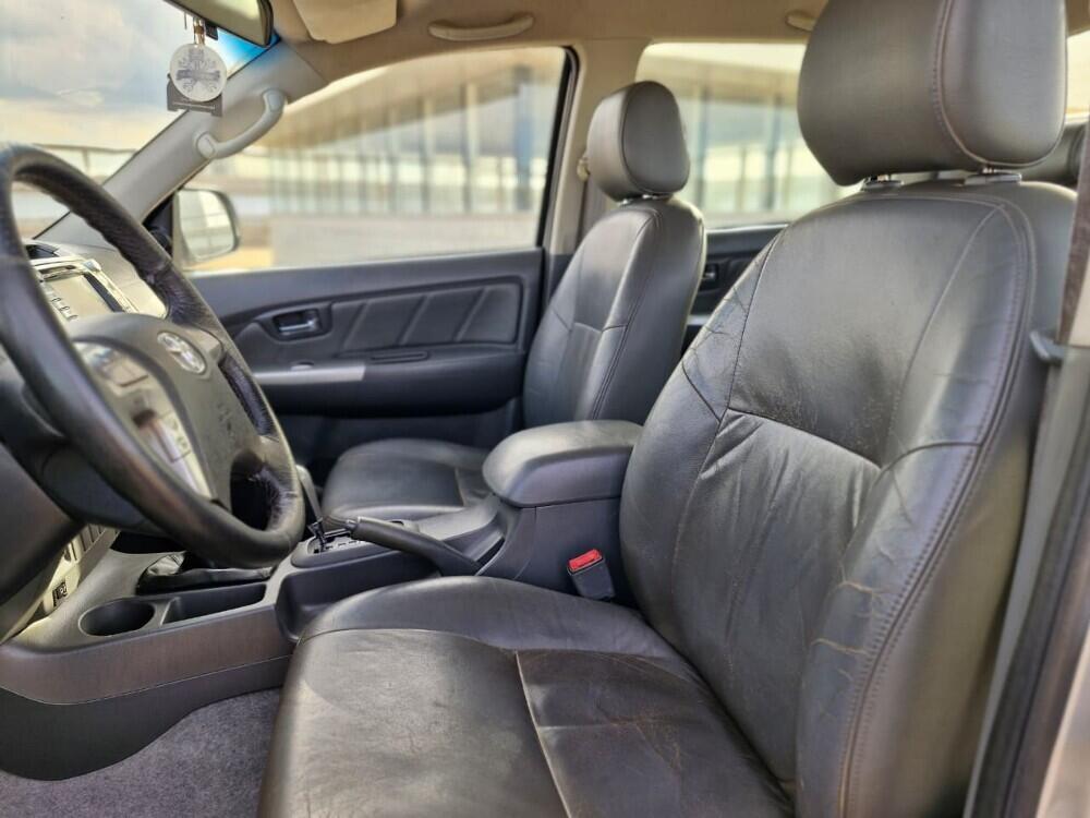Toyota Hilux CD