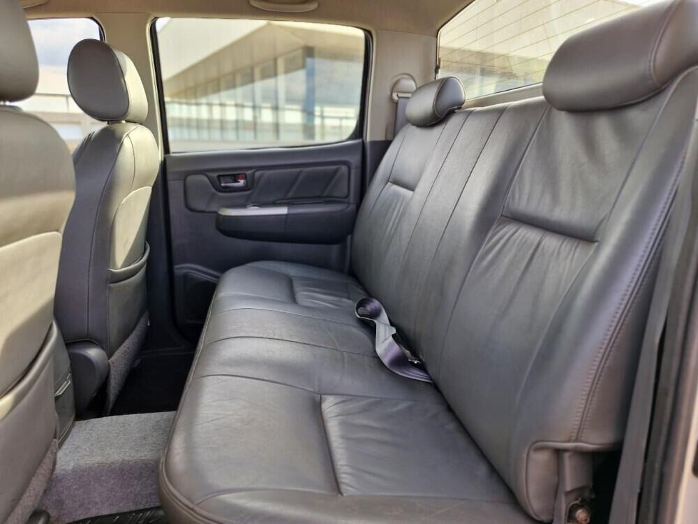 Toyota Hilux CD