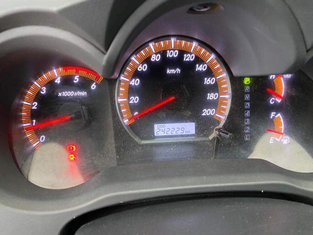 Toyota Hilux CD