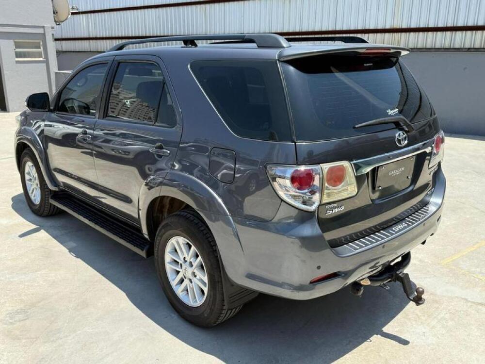 Toyota Hilux CD