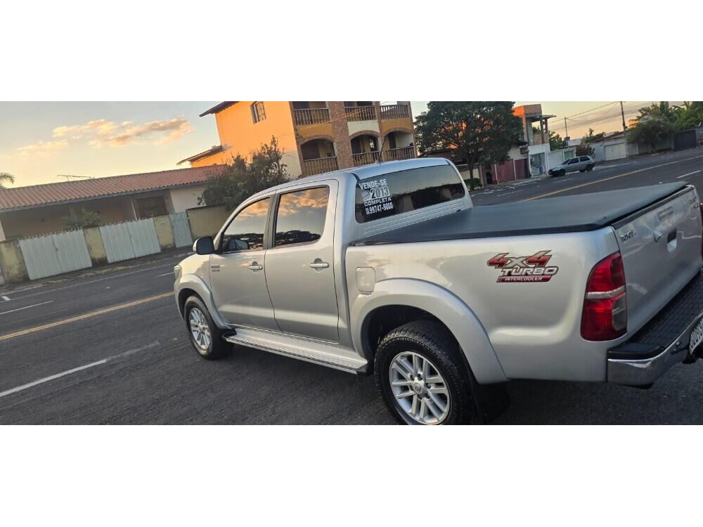 Toyota Hilux CD