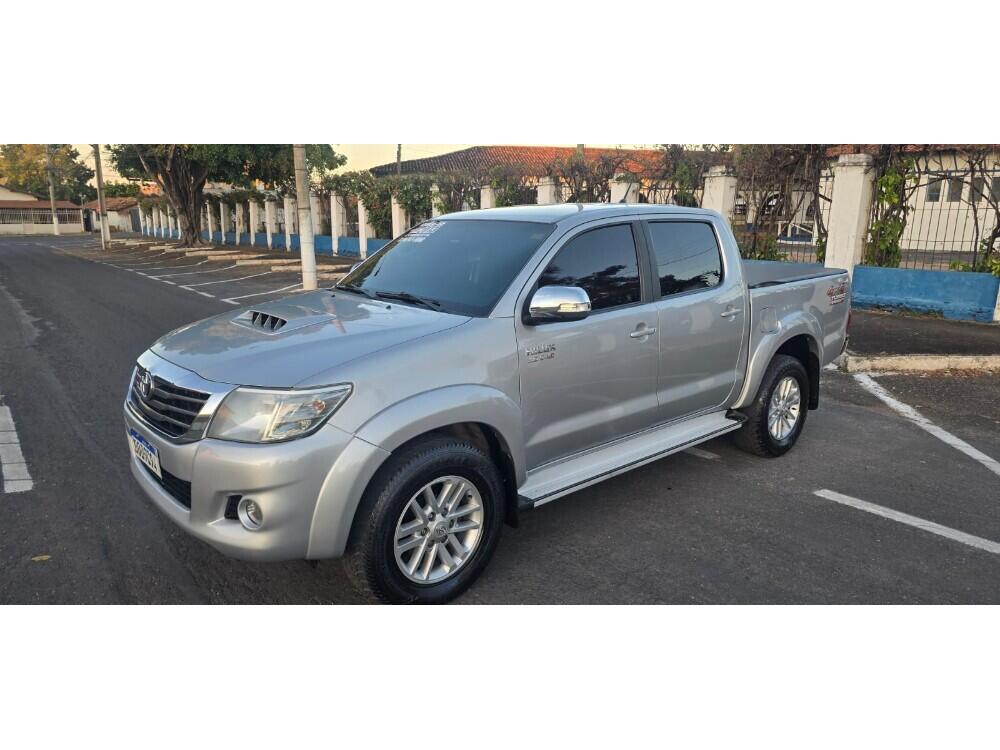 Toyota Hilux CD