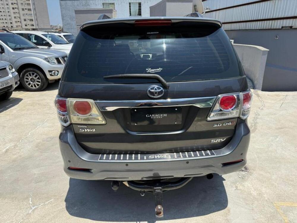 Toyota Hilux CD