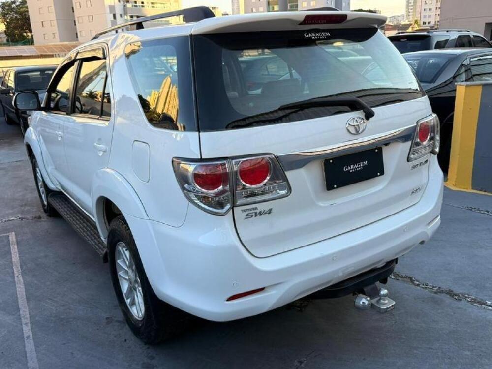 Toyota Hilux CD