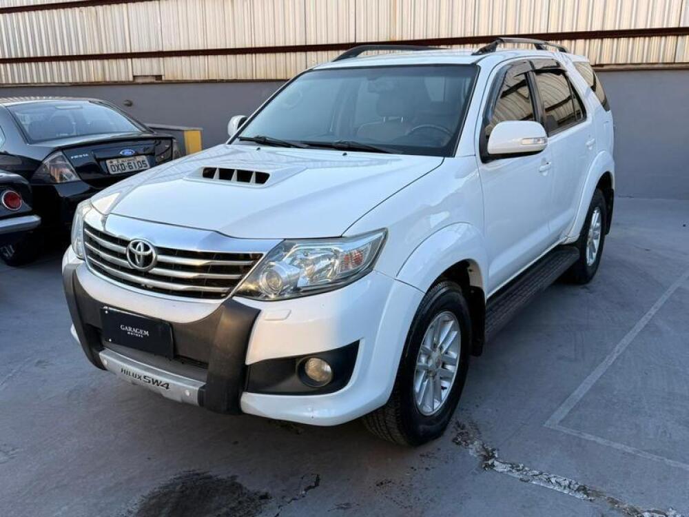 Toyota Hilux CD
