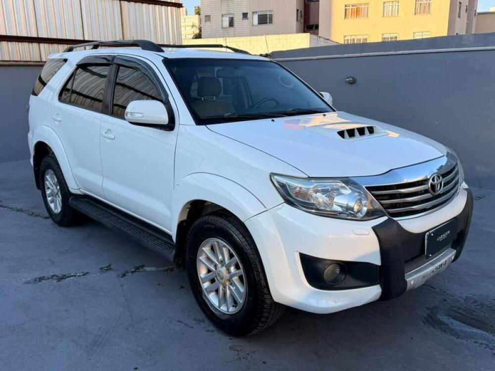 Toyota Hilux CD