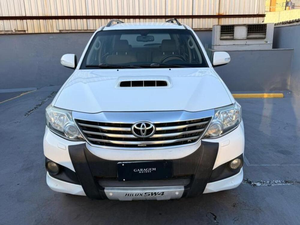 Toyota Hilux CD