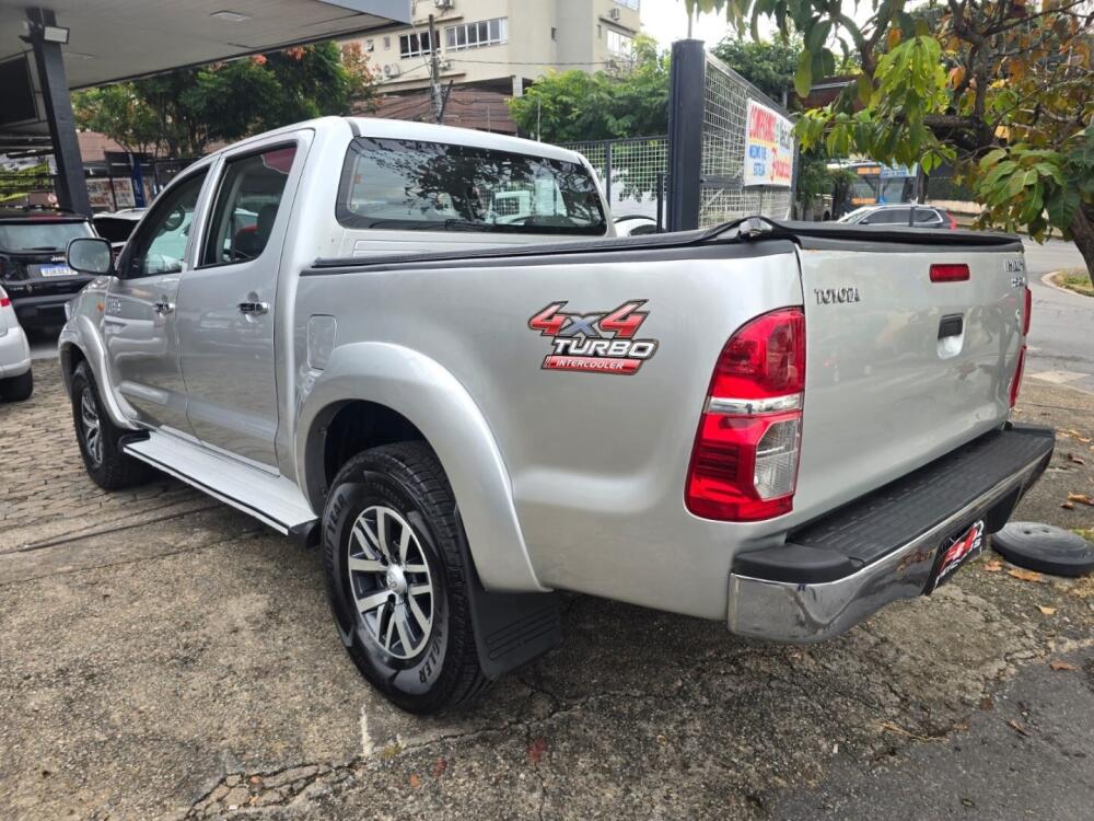 Toyota Hilux CD