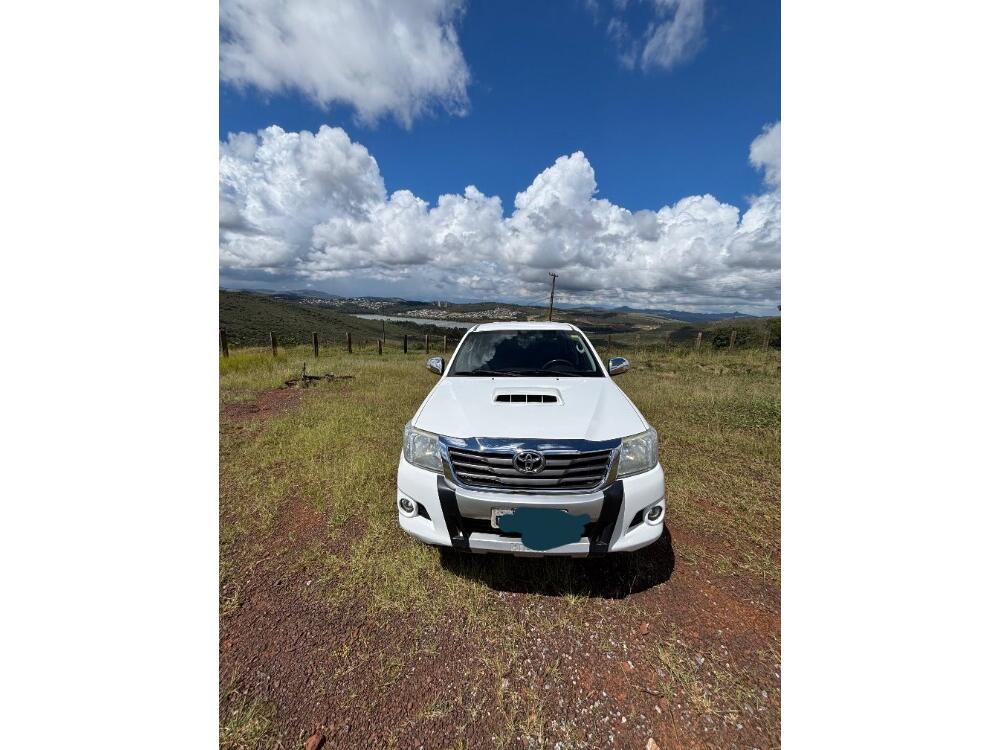 Toyota Hilux CD
