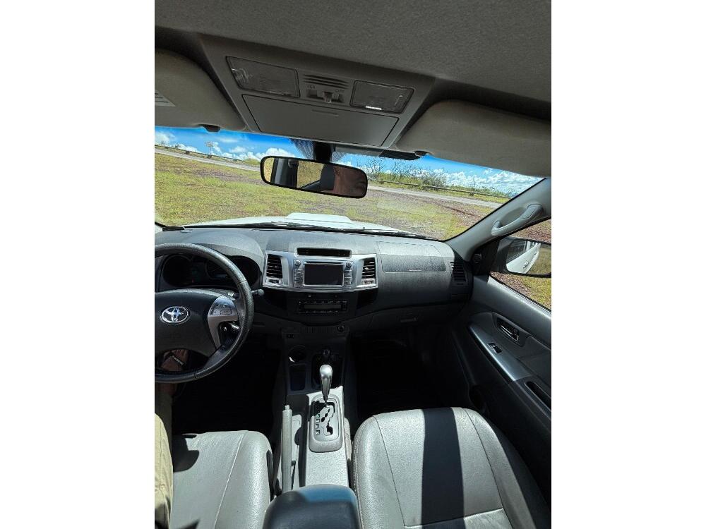 Toyota Hilux CD