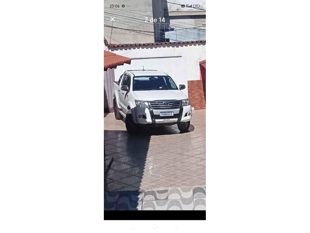 Toyota Hilux CD