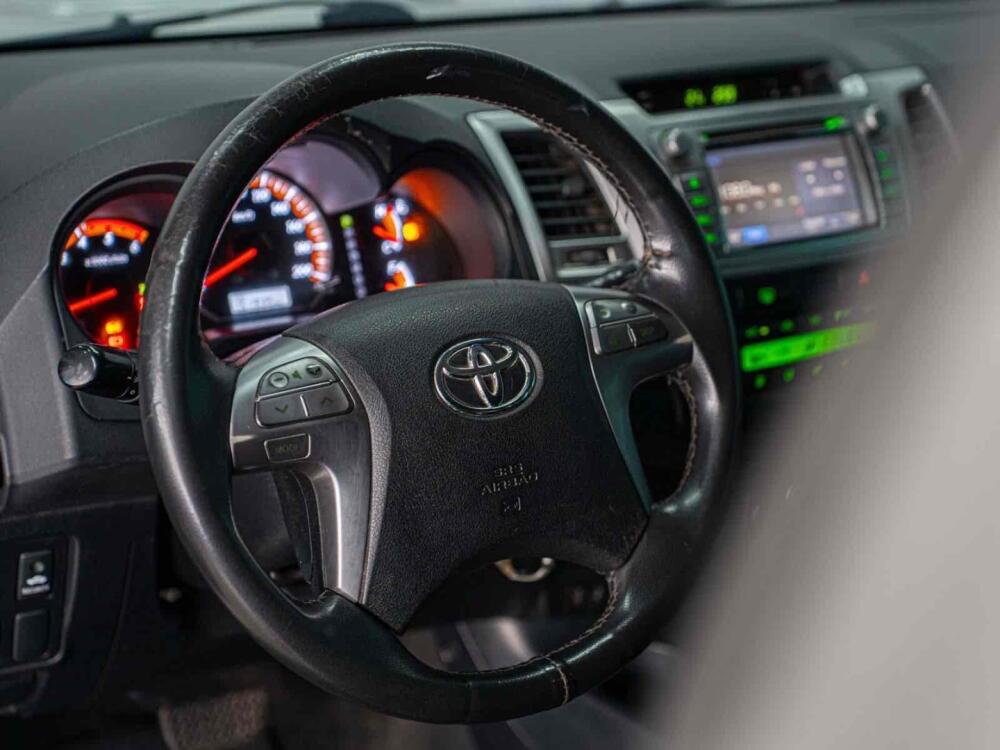 Toyota Hilux CD