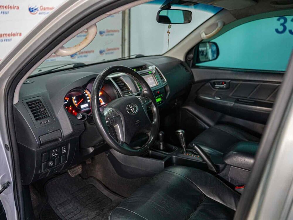 Toyota Hilux CD