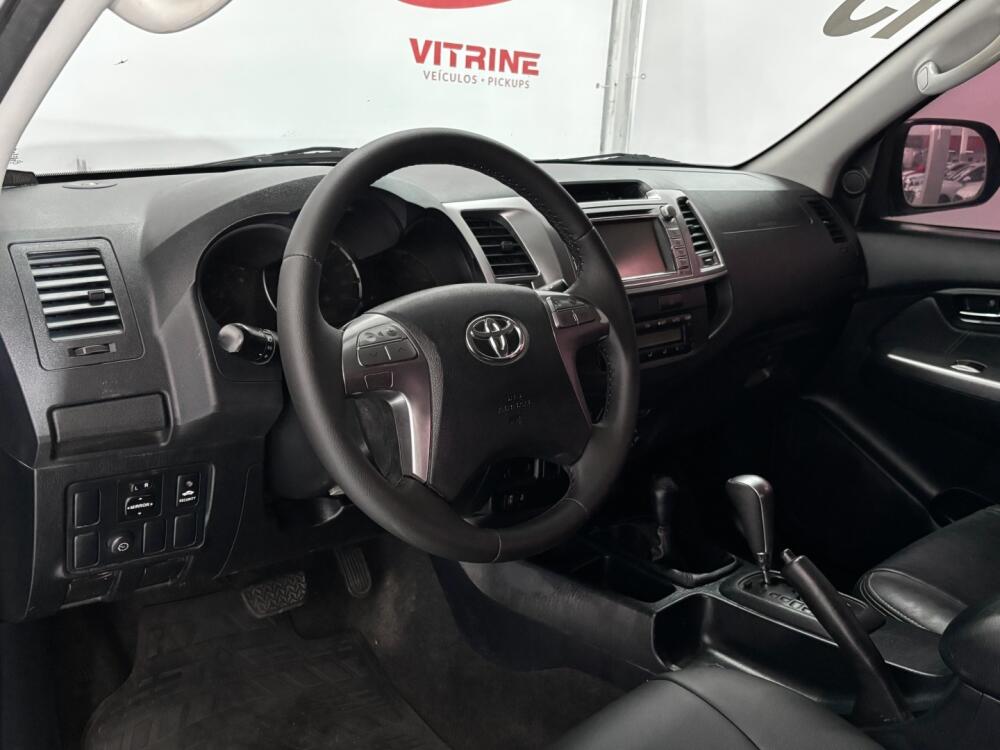 Toyota Hilux CD