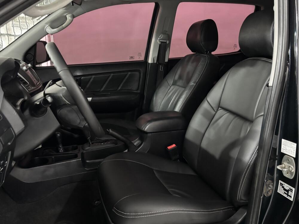 Toyota Hilux CD