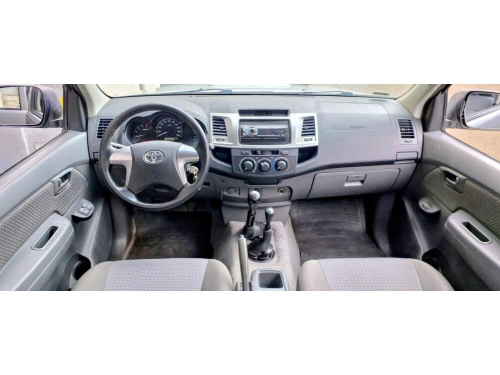 Toyota Hilux CD