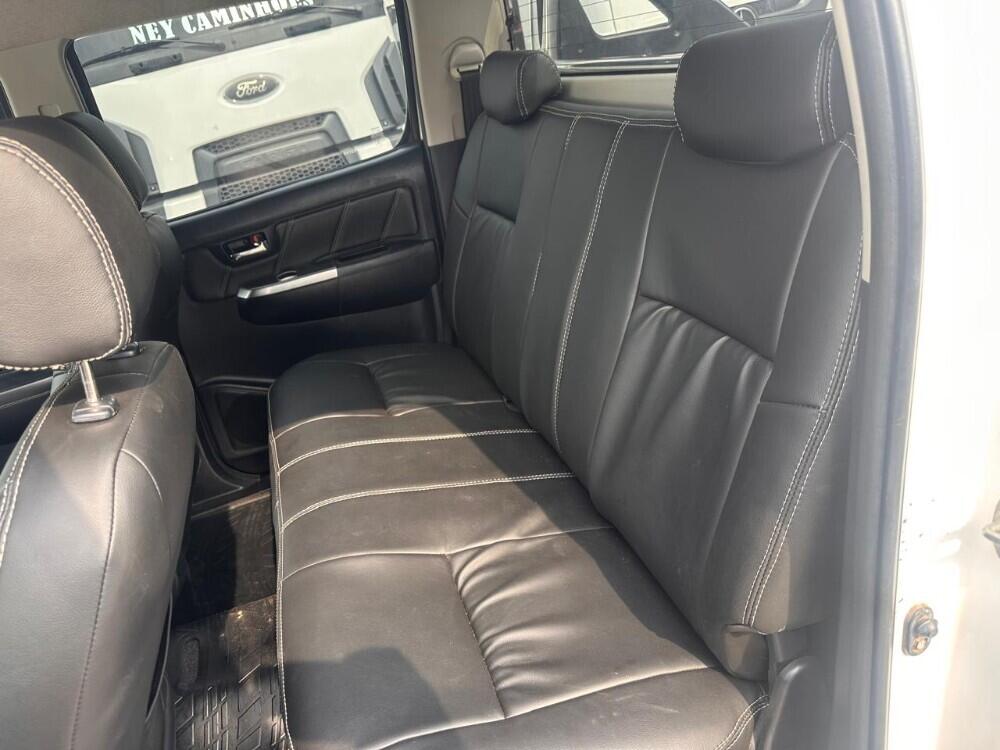 Toyota Hilux CD