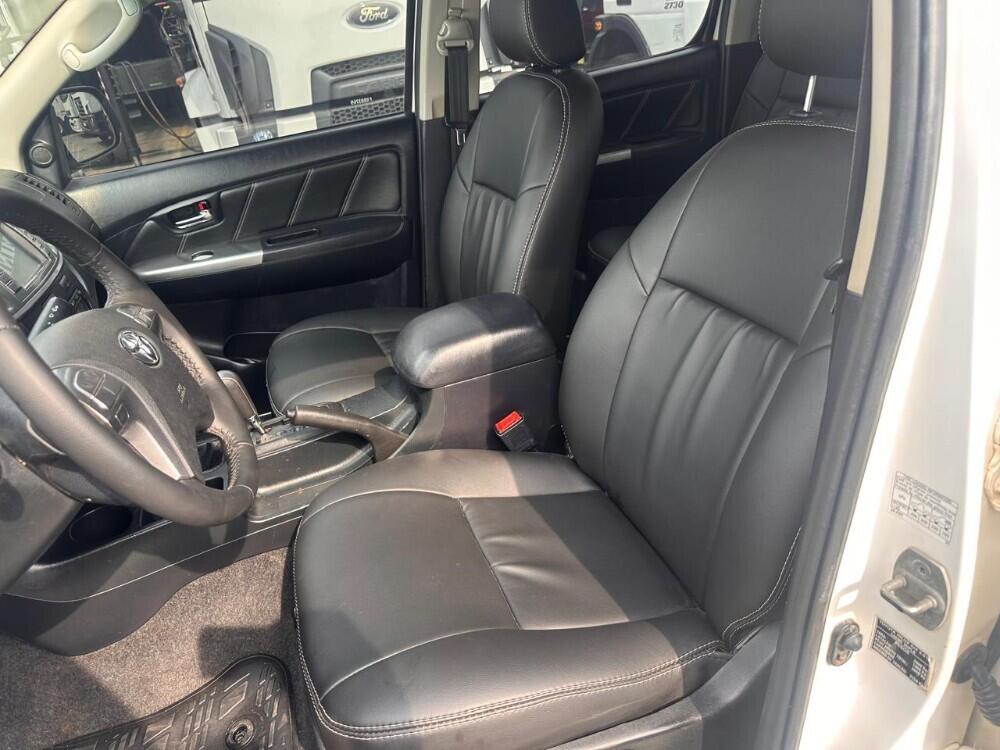 Toyota Hilux CD