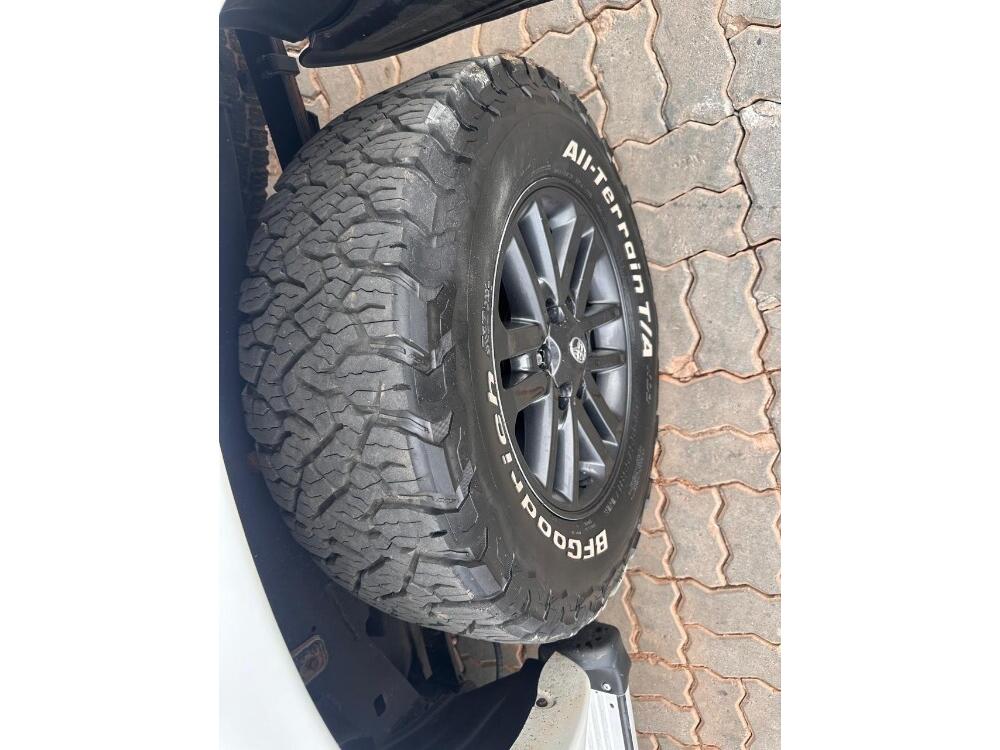 Toyota Hilux CD