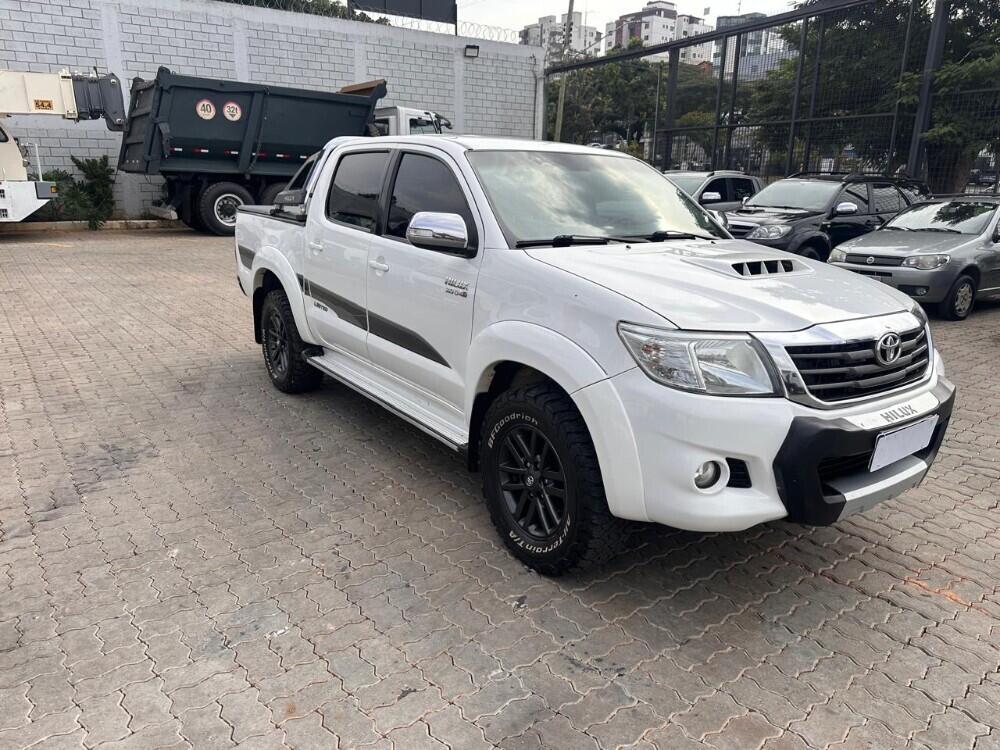 Toyota Hilux CD