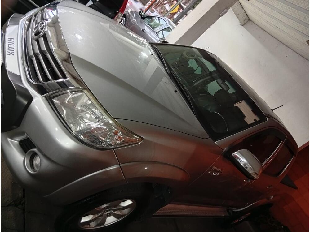 Toyota Hilux CD