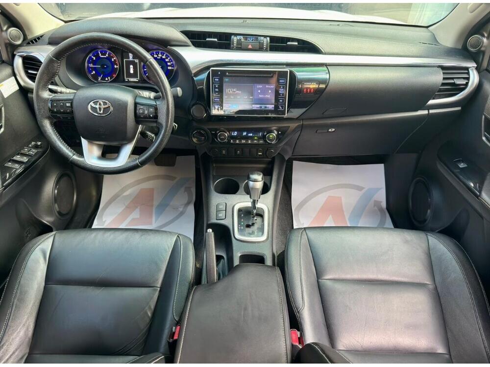 Toyota Hilux CD