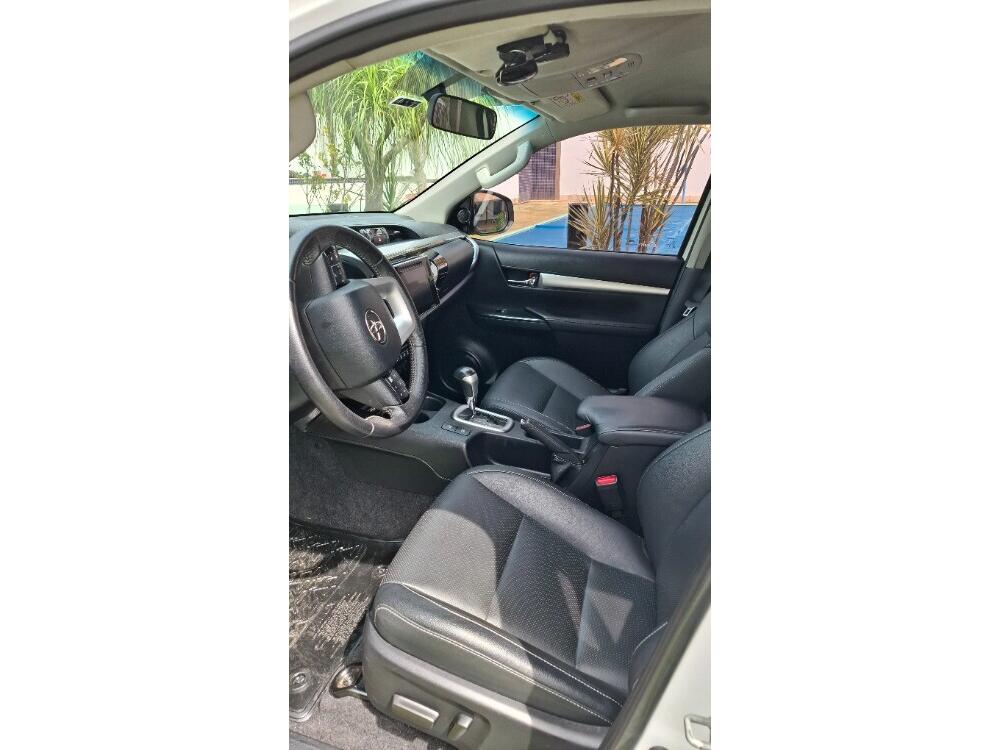 Toyota Hilux CD