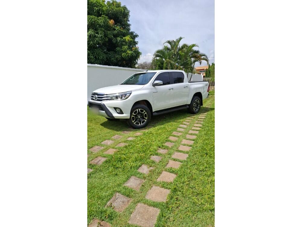 Toyota Hilux CD