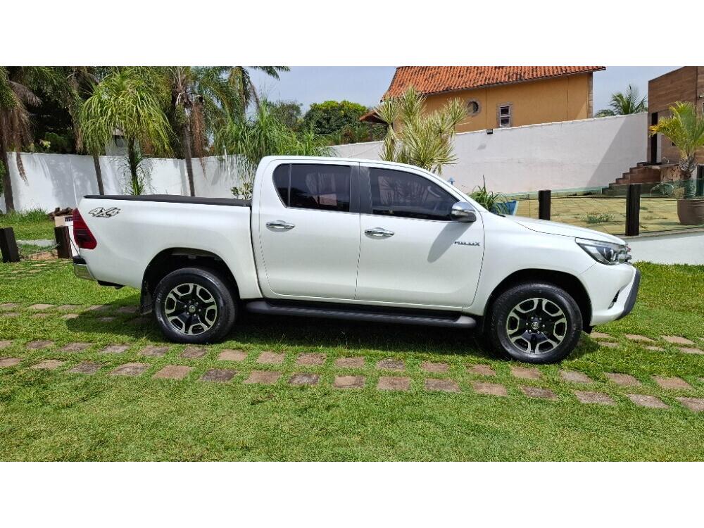 Toyota Hilux CD