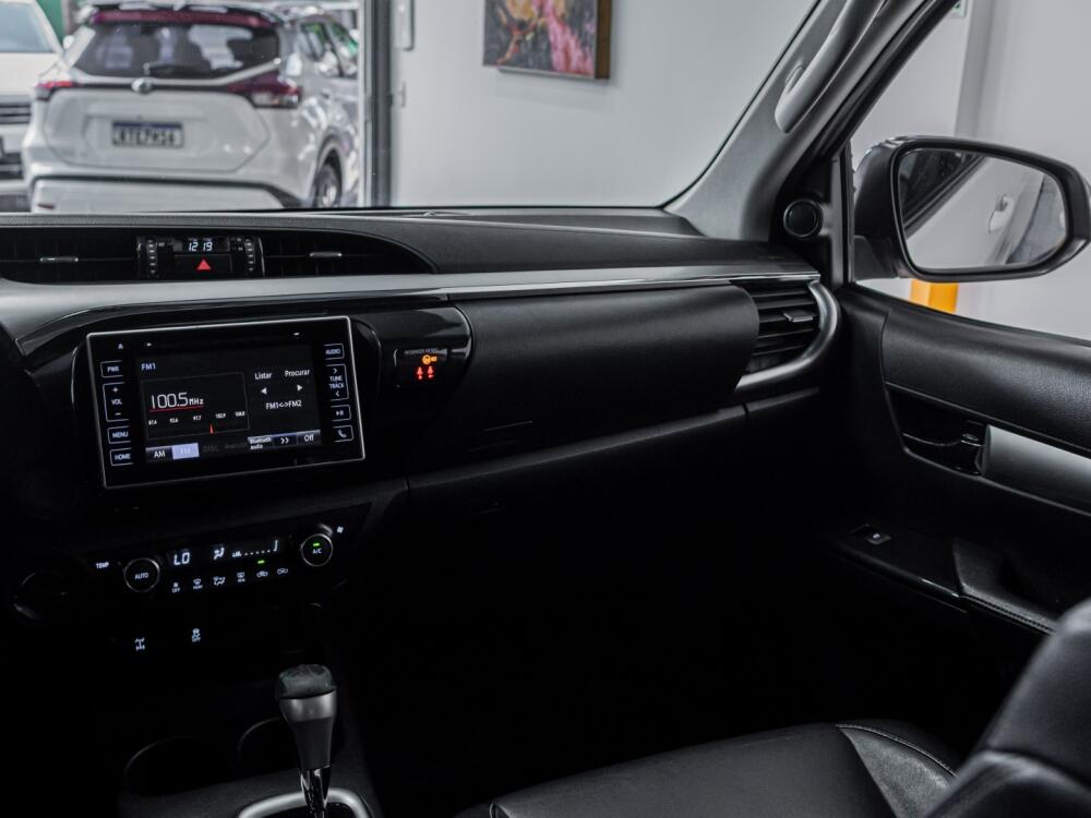 Toyota Hilux CD