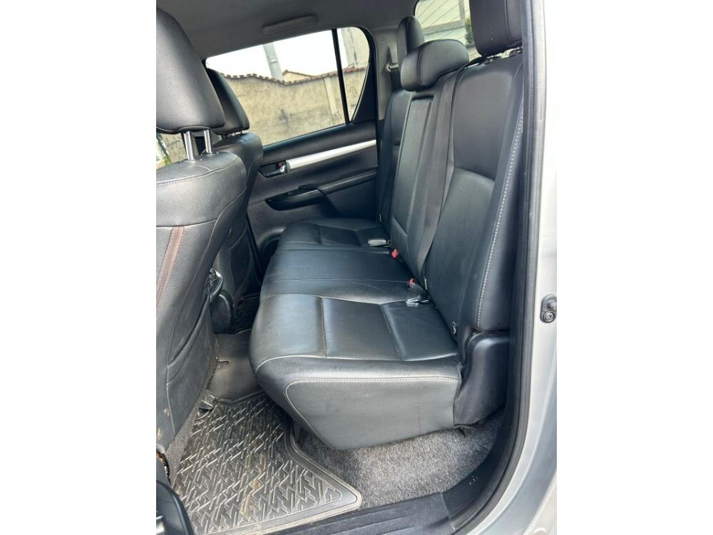Toyota Hilux CD