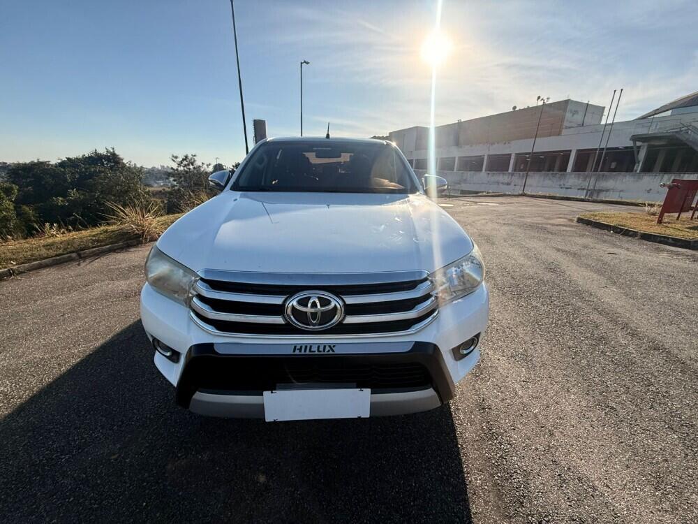 Toyota Hilux CD