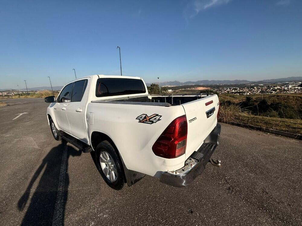 Toyota Hilux CD