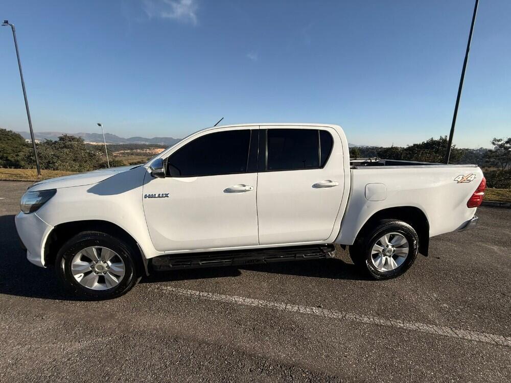 Toyota Hilux CD