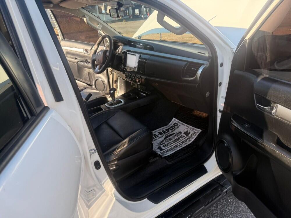 Toyota Hilux CD