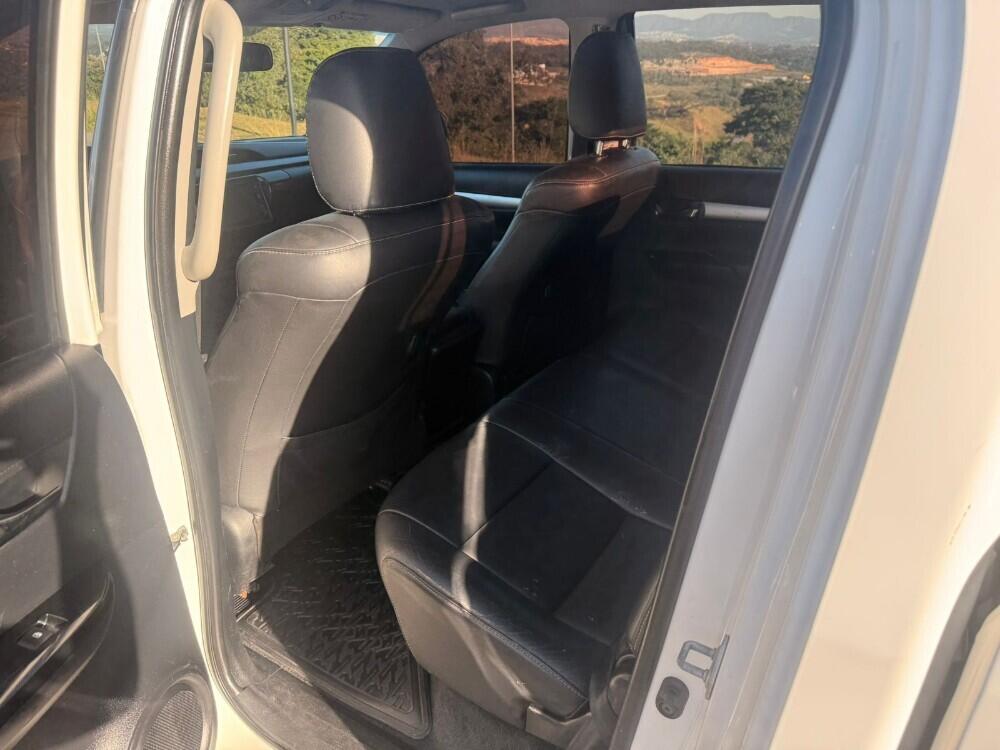 Toyota Hilux CD