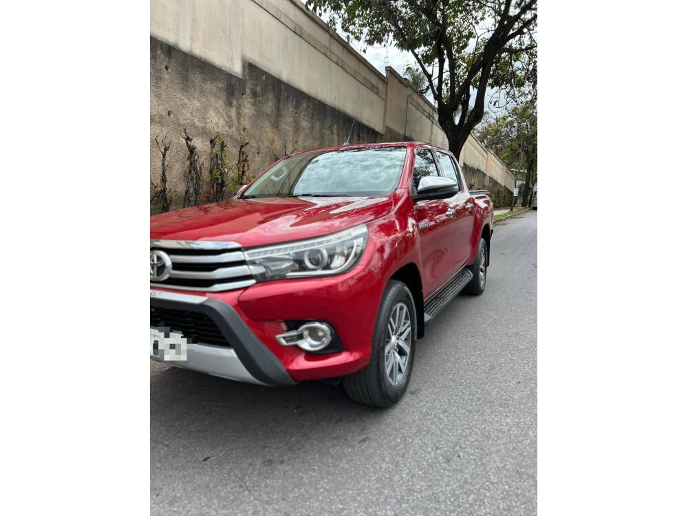 Toyota Hilux 2.8 SRX 2016